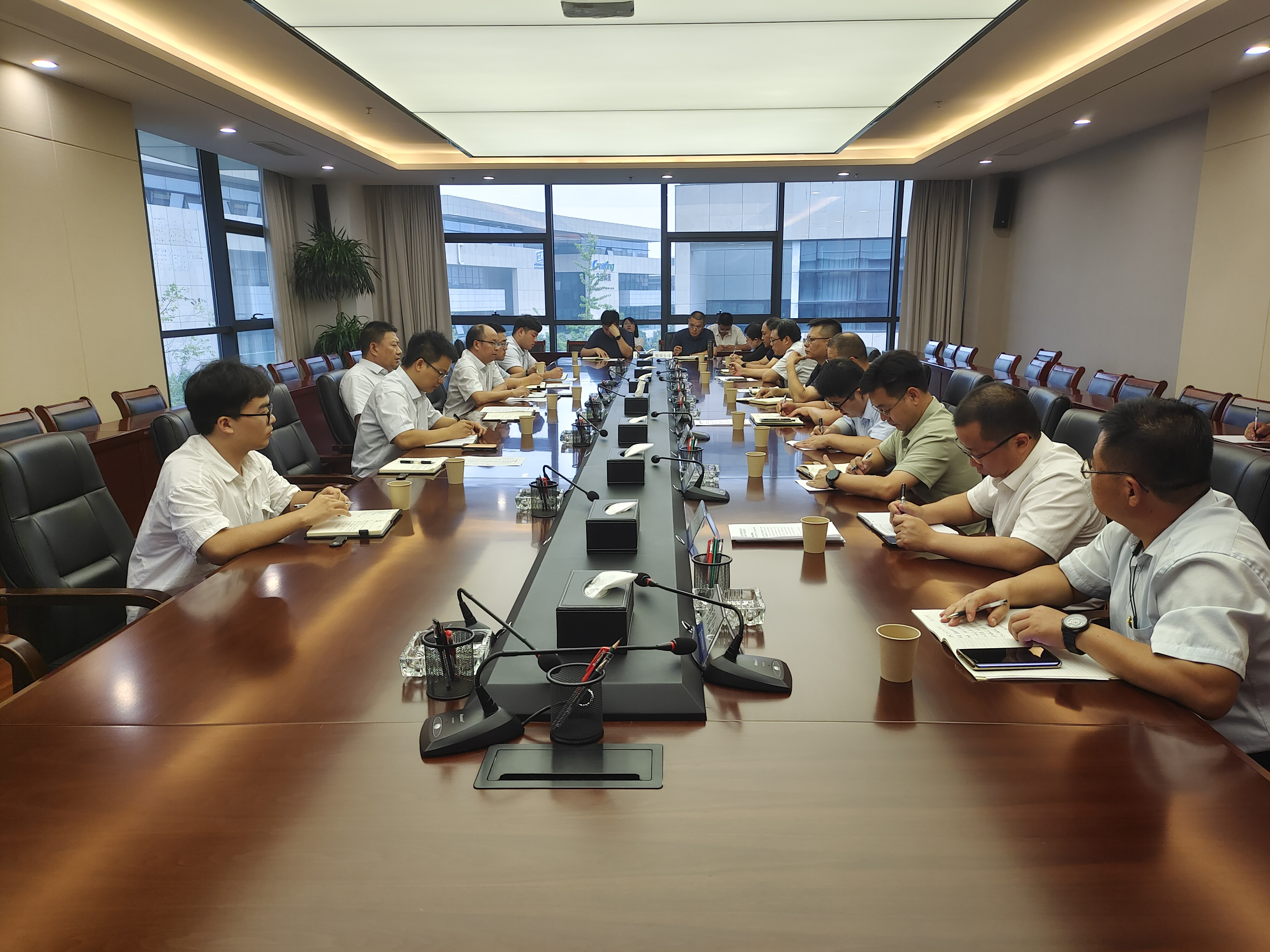 集團安全環(huán)保部召開安全環(huán)保工作會議